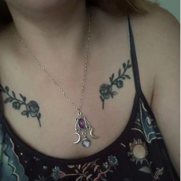 Boho Silver Moon Goddess Necklace Oval Prple Amethyst Pendant Celestial Filigree - Picture 3 of 3